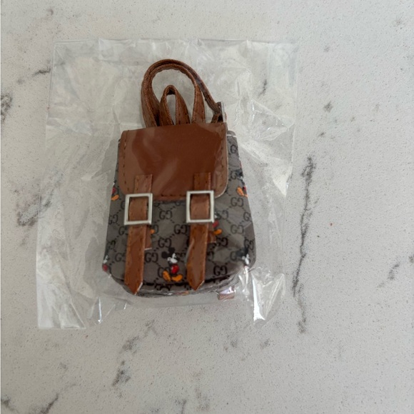 Novelty charms New in packaging - Picture 5 of 7